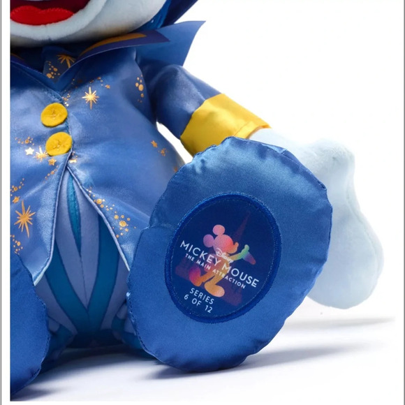 🆕 Mickey Mouse the Main Attraction - 16" Mickey Plush - Peter Pan's Flight - Picture 5 of 7